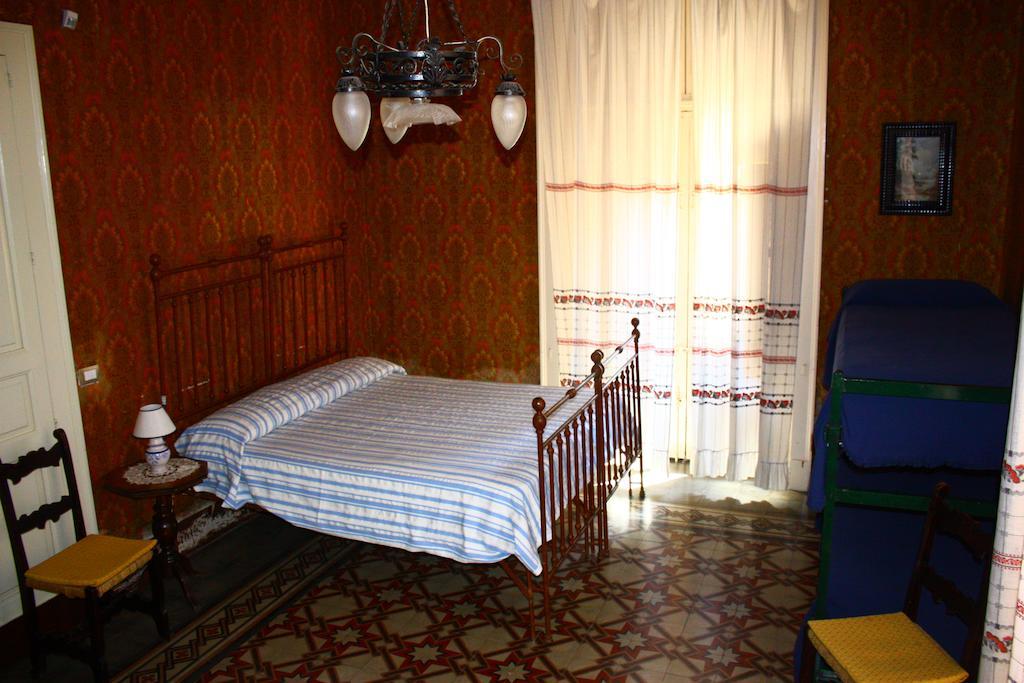 B&B Sotto I Pini Цафферана-Этнея Номер фото